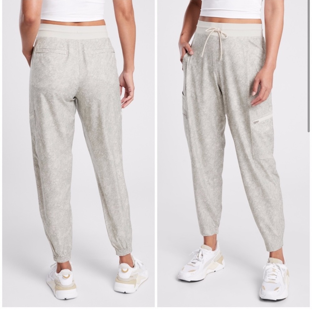 NWT Athleta Venture Printed Pant Size 26
